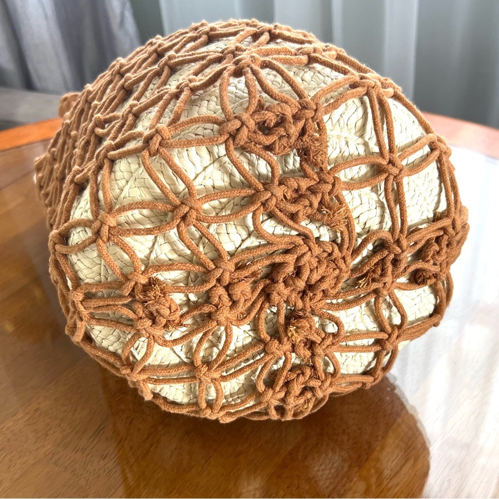 Universal Thread - Macrame Shoulder Handbag Os Go… - image 5